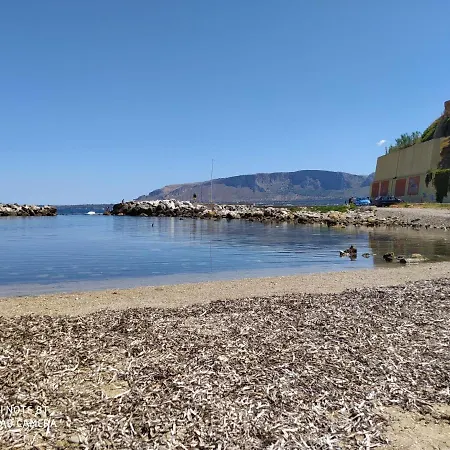 Nyaraló A 100 M Dal Mare *