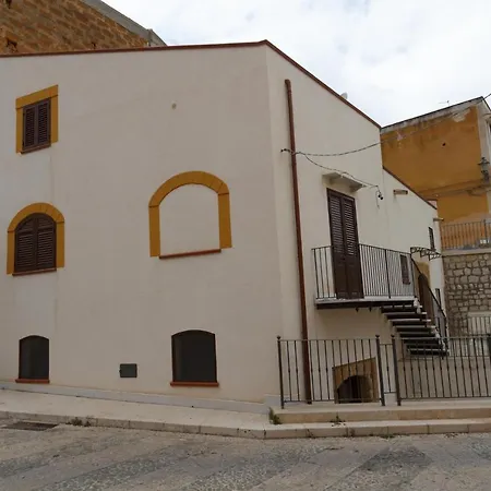 A 100 M Dal Mare Holiday home Trappeto (Sicily)